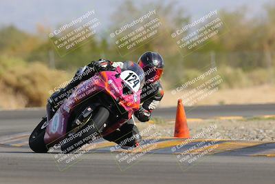 media/Nov-05-2022-SoCal Trackdays (Sat) [[f8d9b725ab]]/Turn 2 (1120am)/